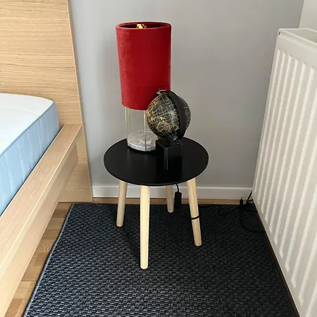 Bp-est Cp Apartment