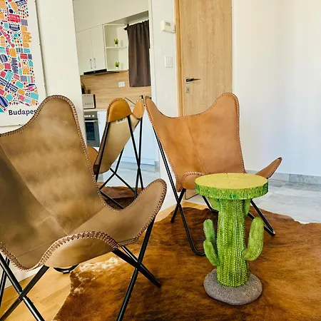 Bp-est Cp Apartment Budapest